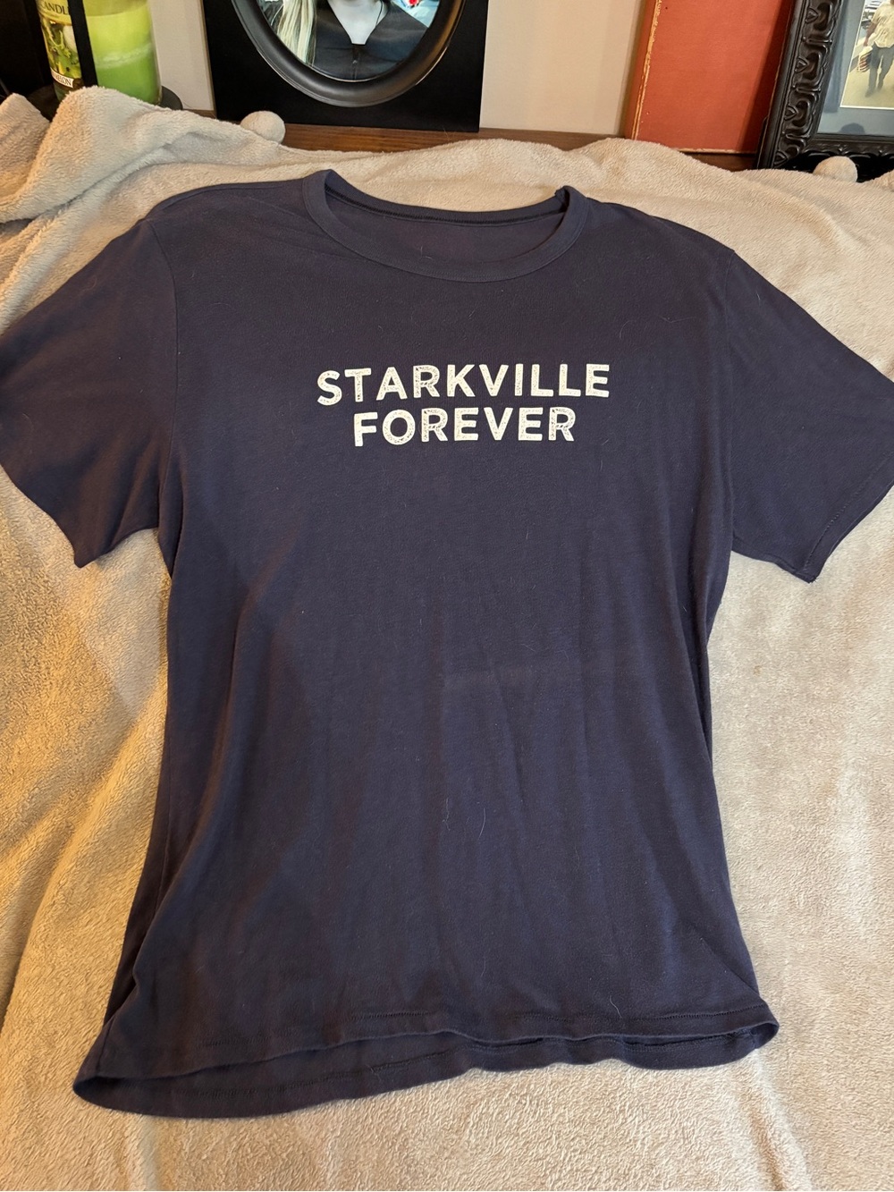 Mississippi State “Starkville Strong” tshirt, size-L